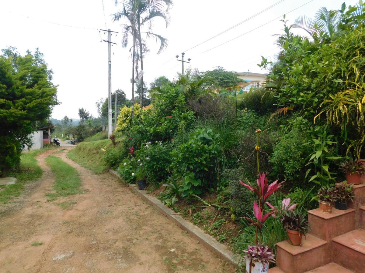 Cauvery Homestay Somvarpet Exterior photo